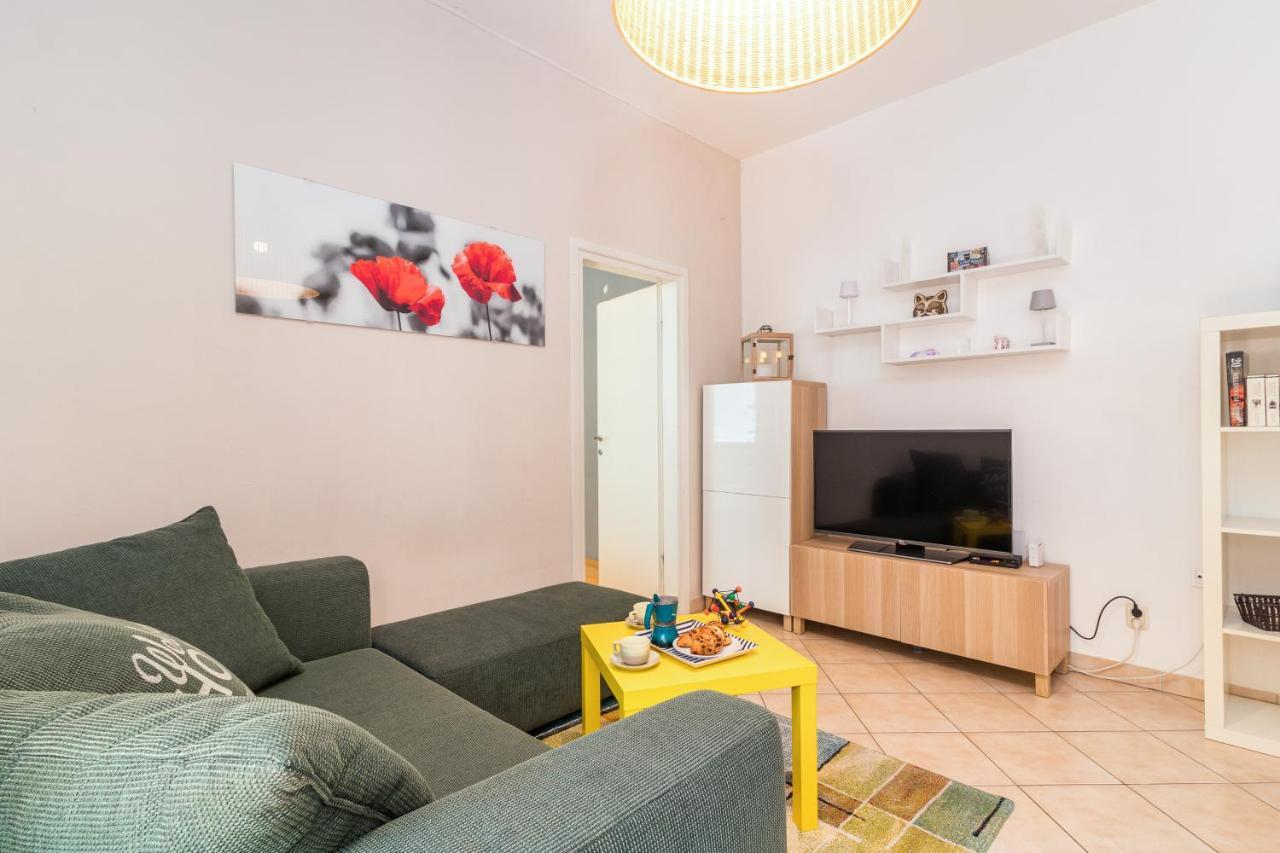 Cubo Apartment Пула Екстериор снимка