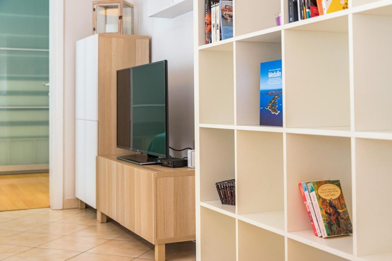 Cubo Apartment Пула Екстериор снимка